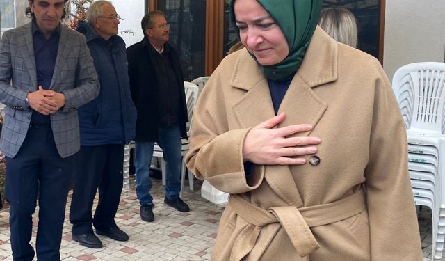 AK Partili Kaya'dan şehit ailesine ziyaret