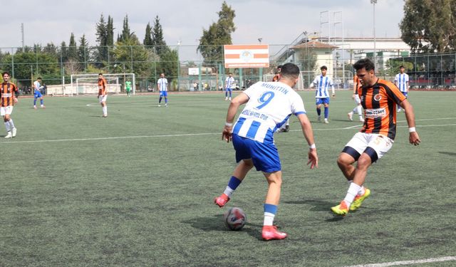 Akdeniz Belediye Spor, Play-Off'ta farklı galibiyet
