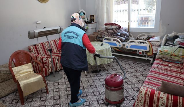 Akdeniz Belediyesi'nden evlere bayram temizliği