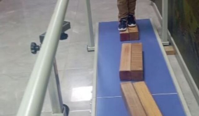 Annesi, DMD ve otizm teşhisi konulan Aren'in doktor olduğunu görmek istiyor