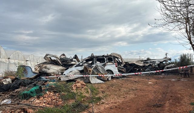 Antalya'da konteynerde yangın; 5'i çocuk 6 ölü