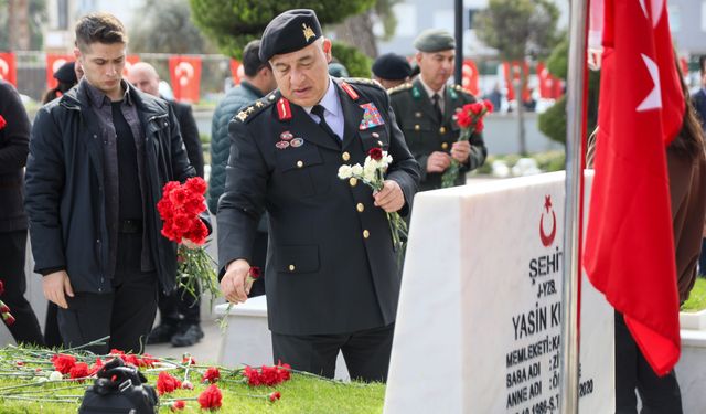 Çanakkale şehitleri anıldı