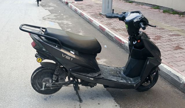 Devrilen motosikletin sürücüsü yaralandı