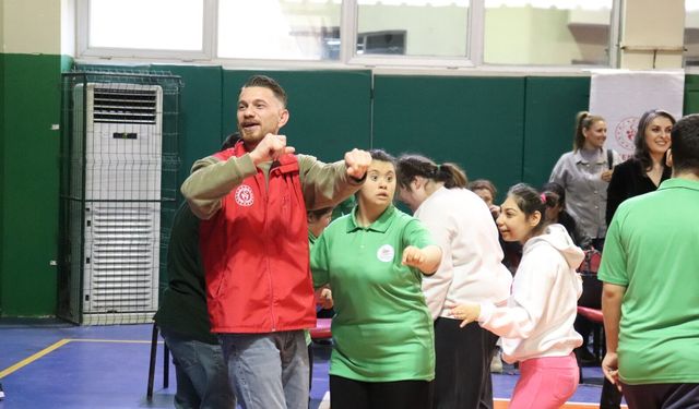 Down sendromlu çocuklara farkındalık etkinliği