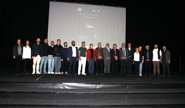 Geleceğin iletişimcileri 'Başarılar Perdede Buluşuyor' ödül törenine katıldı