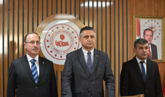 Kaymakamlık binasında ateş açıp, kendini odaya kilitledi (3)