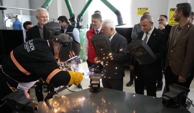 Kaynakçı Meslek Eğitim Programı'nda ilk kaynak yapıldı