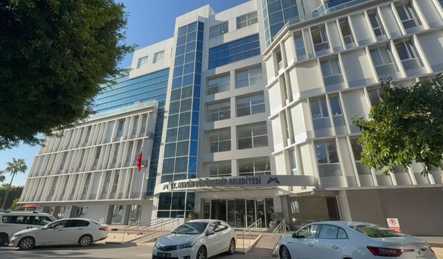 Mersin'de belediyede 'ihaleye fesat' ve 'rüşvet' soruşturmasında 20 gözaltı daha