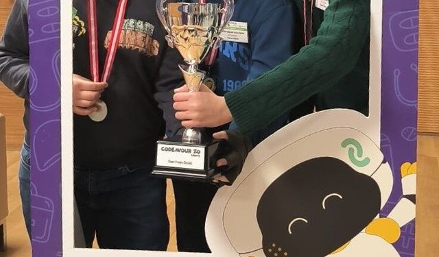 Osmaniyeli öğrencilerden, yapay zeka ve robotikte Türkiye derecesi