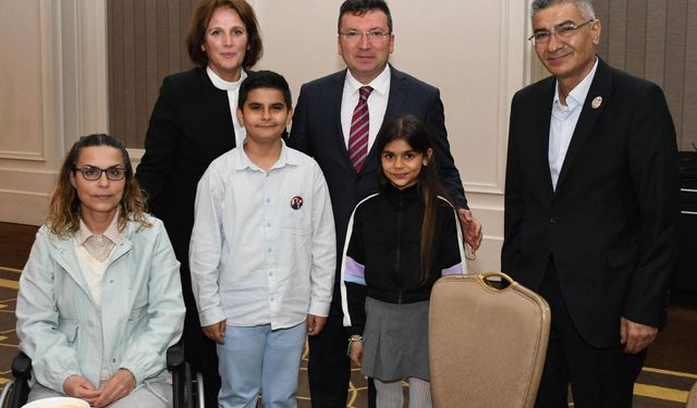 Şehit yakınları ve gaziler onuruna iftar