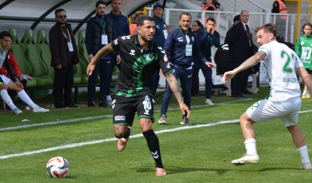Serik Spor, taraftarına çifte bayram yaşattı: 2-0