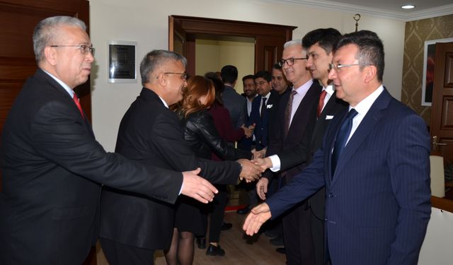 Serik'te protokol bayramlaşması yapıldı