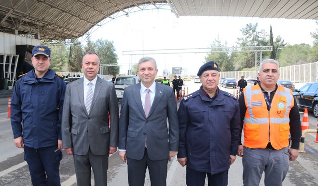 Turizm kenti Antalya'da bayram tedbirleri alındı