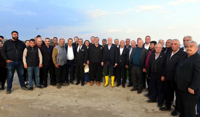 TZOB Genel Başkanı Bayraktar: Adana'da 36 bin 566 dönüm tarım alanı su altında kaldı