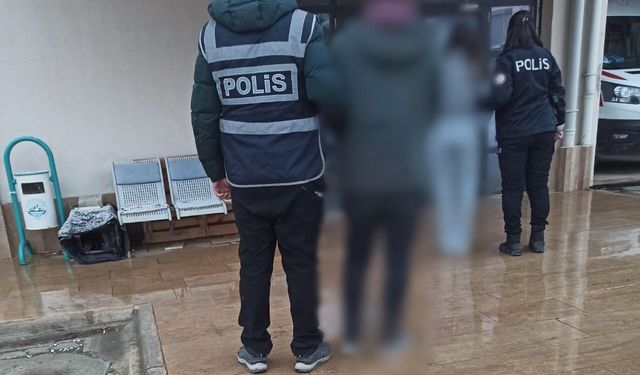 Uyuşturucu operasyonuna 2 tutuklama