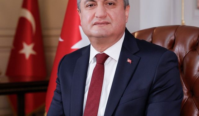 Vali Yavuz: Trafik kurallarına hassasiyetle uyalım