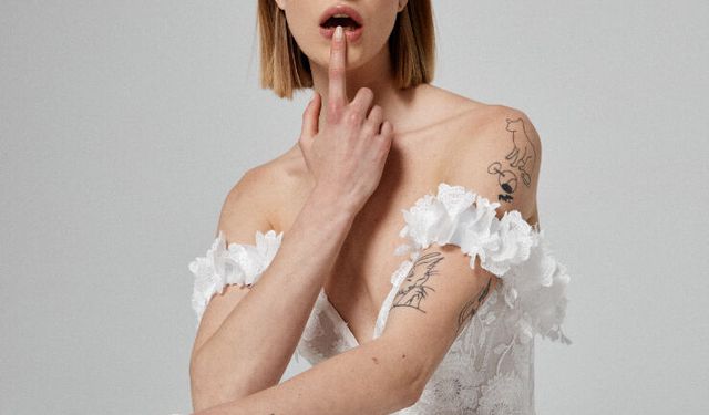 Helen Gelinlik Modelleri ile Modern ve Zarif Bir Başlangıç