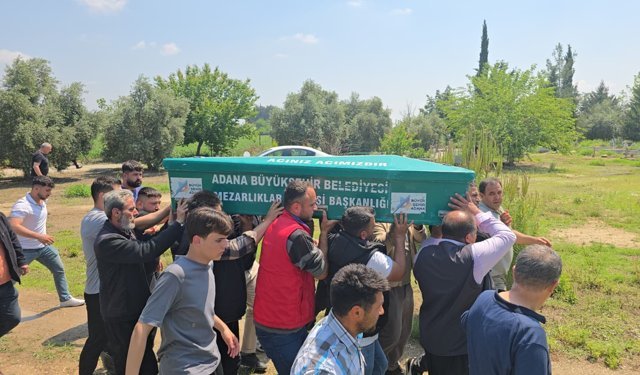Adana'da bir kişinin öldüğü sel felaketinin ardından hasar gün yüzüne çıktı (2)