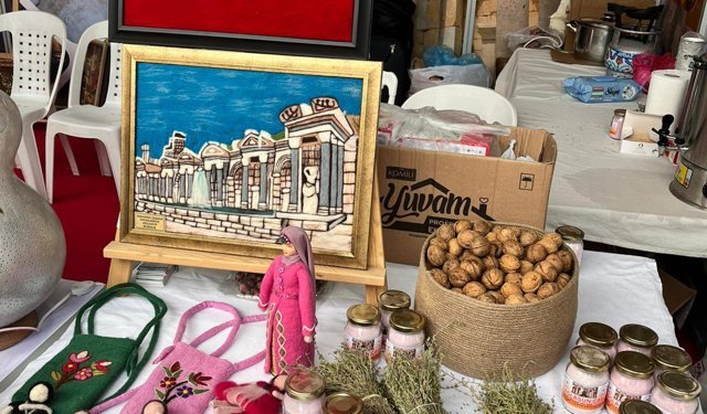 Ağlasun'un el emeği ürünleri görücüye çıktı