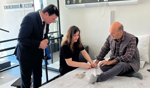 Döşemealtı Devlet Hastanesi'nde Fizik Tedavi Ünitesi güçlendirildi