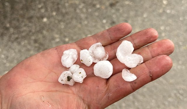 Hatay'da dolu etkili oldu