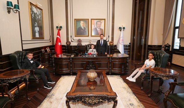 Minik Vali'den temiz çevre talimatı