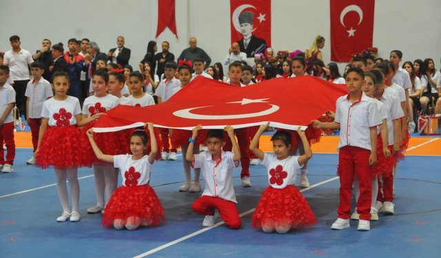 Samandağ'ında 23 Nisan coşkusu