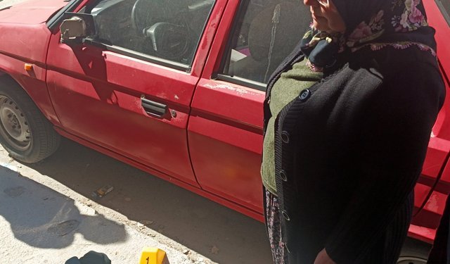 Yolda bırakılan çantadaki altınlar çalındı
