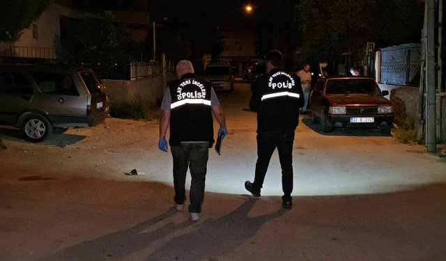 Adana'da komşular arasında gürültü kavgası: 5 yaralı