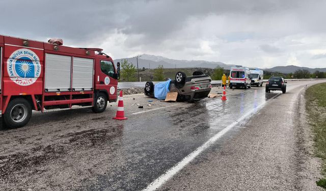 Antalya'da otomobil, takla attı; evli çift öldü, 2 yaralı