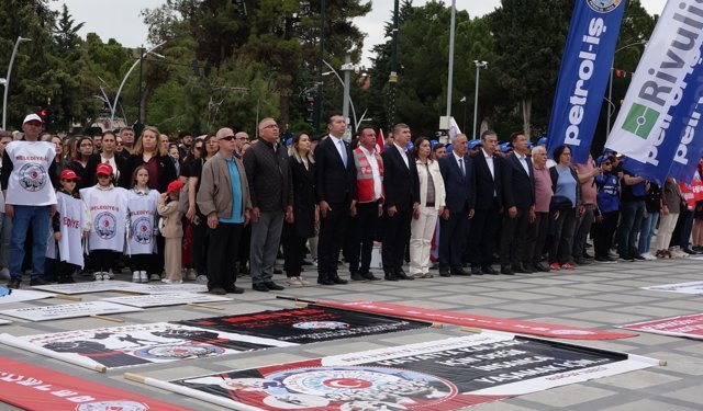 Burdur'da 1 Mayıs kutlaması