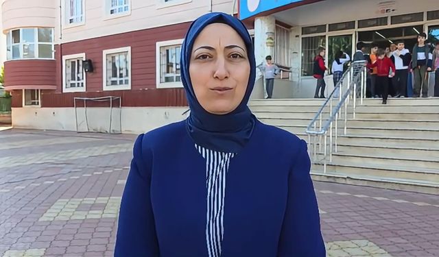 Heimlich manevrasıyla öğrencisinin hayatını kurtardı