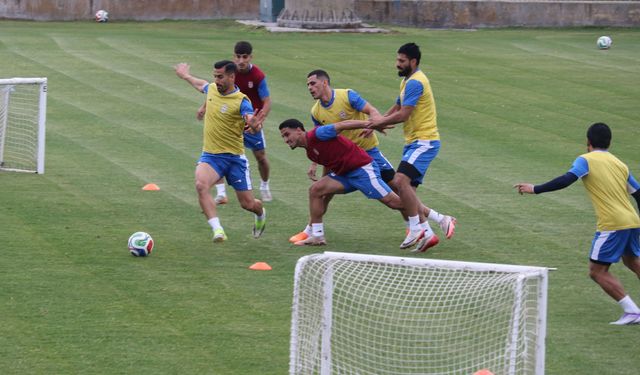 İran Milli takımı Dünya Kupası hazırlıklarına Antalya'da başladı