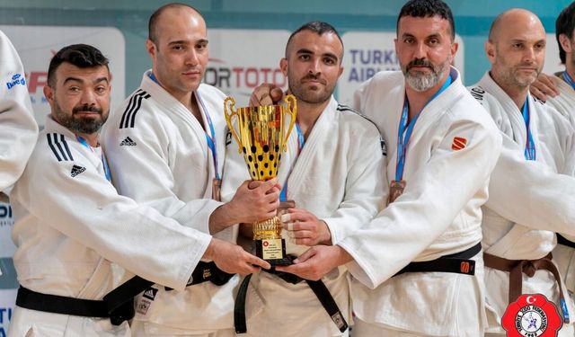 İskenderunlu sporcular judoda derece yaptı