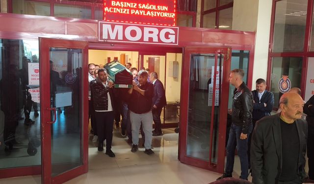 Kahramanmaraş'ta okuldaki saldırıda yaralanan Almina hayatını kaybetti (2)