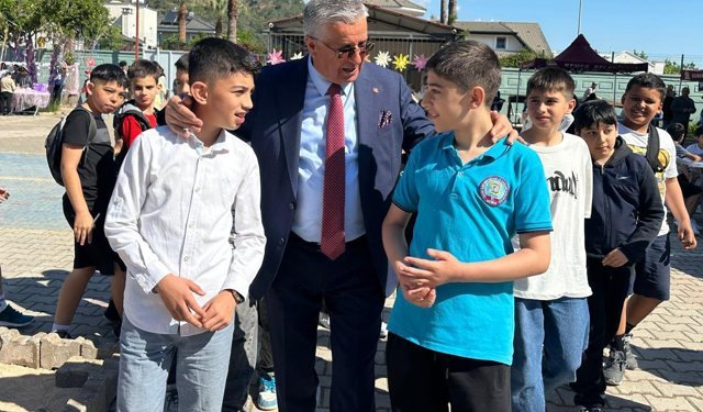Kemer'de Hıdırellez ateşi yakıldı