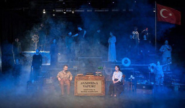 Kepez'de Bandırma Vapuru sahne alıyor