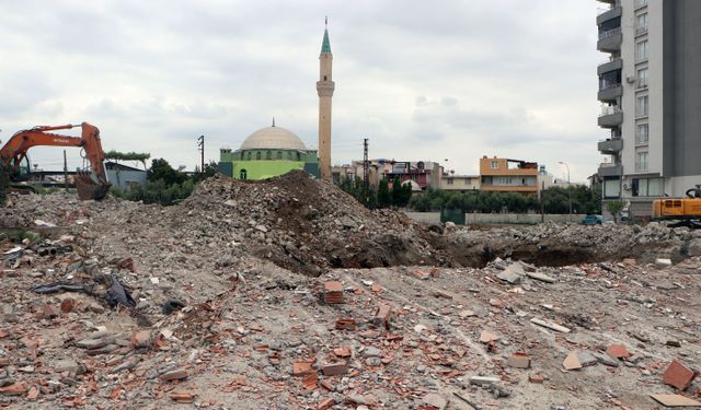 Kontrolsüz yıkımda ölümden döndü: 6 Şubat'taki depremde bile böyle bir korku yaşamamıştım
