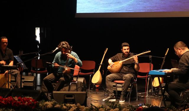 Liselilerden müzik şöleni