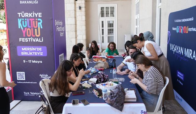 Mersin'de sanat ve eğlence dolu festival etkinlikleri sürüyor