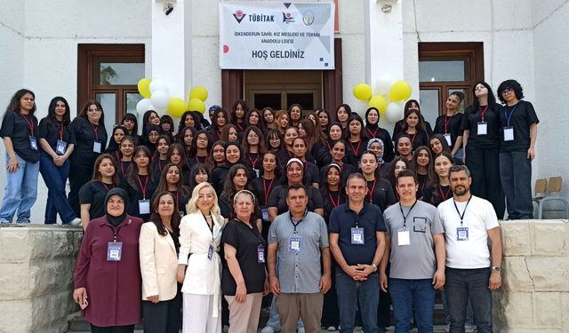 Sahil Kız Meslek Lisesi'nde bilim fuarı