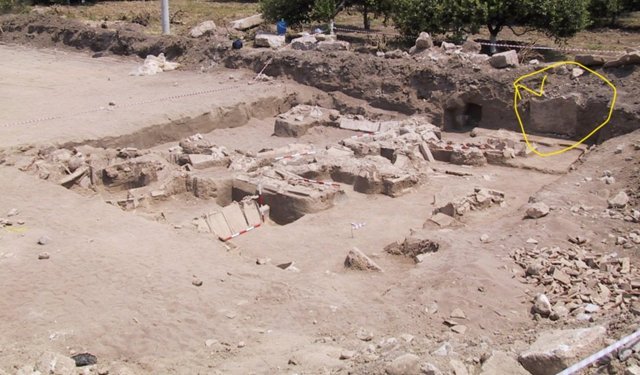 Villa inşaatı izni verilen 2,5 dönümlük alanda 8 Roma mezarı çıktı; 1'inci Derece Sit Alanı ilan edildi