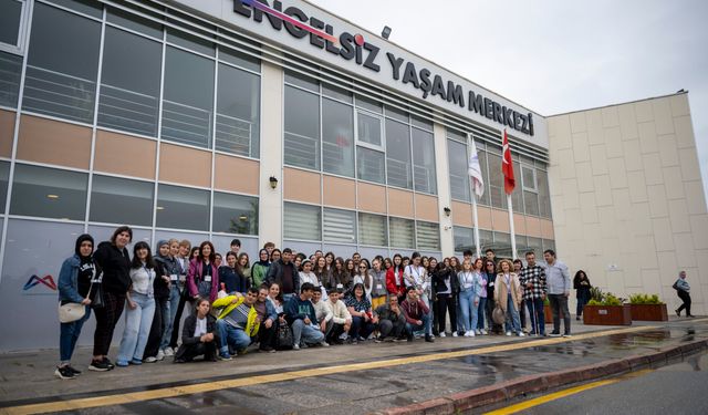Yabancı öğrenciler Engelsiz Yaşam Merkezi'nde