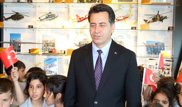 2'nci sınıf öğrencileri, harçlıklarını TSKGV'ye bağışladı
