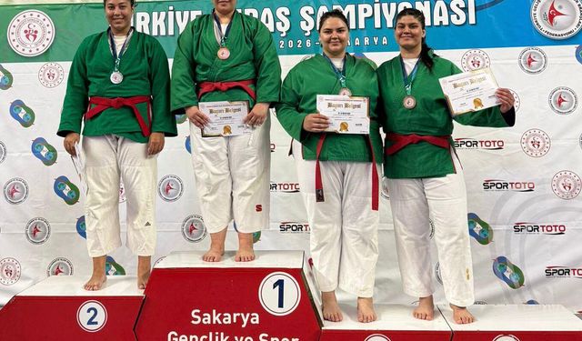 Burdurlu Elif Türkiye şampiyonu
