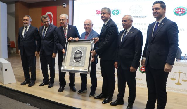 Cemil Çiçek: Yeteri kadar kaliteli kanun çıkaramıyoruz
