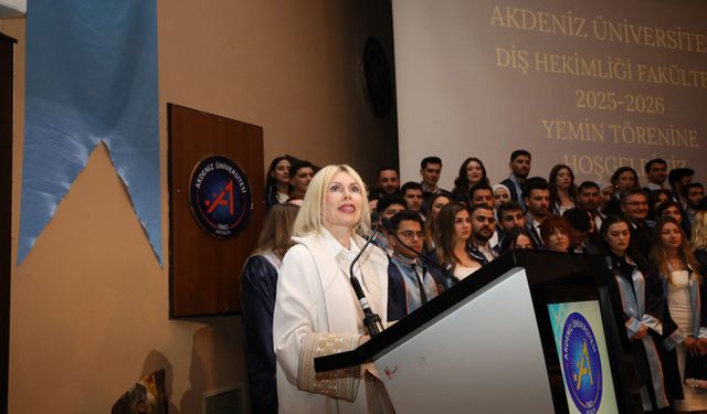 Diş hekimleri mezun oldu