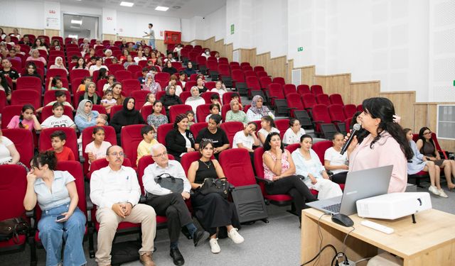 'Dünya Çocuk İşçiliğiyle Mücadele Günü' semineri