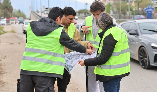 Gazi Bulvarı'nda trafik akışını rahatlatacak çalışma başlatıldı