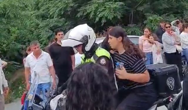 Hatay'da öğrencileri polis ekipleri LGS'ye yetiştirdi